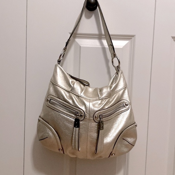 b. makowsky Handbags - B.Makowsky | EUC Champagne Gold Metallic Leather Shoulder Bag Women’s Retro 90’s